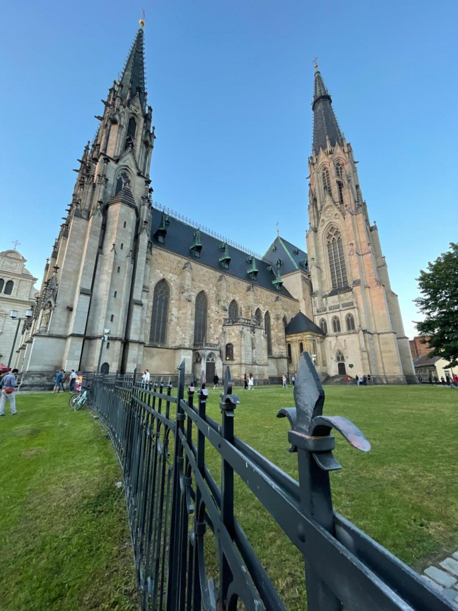 Pension Moravia Olomouc Exteriör bild